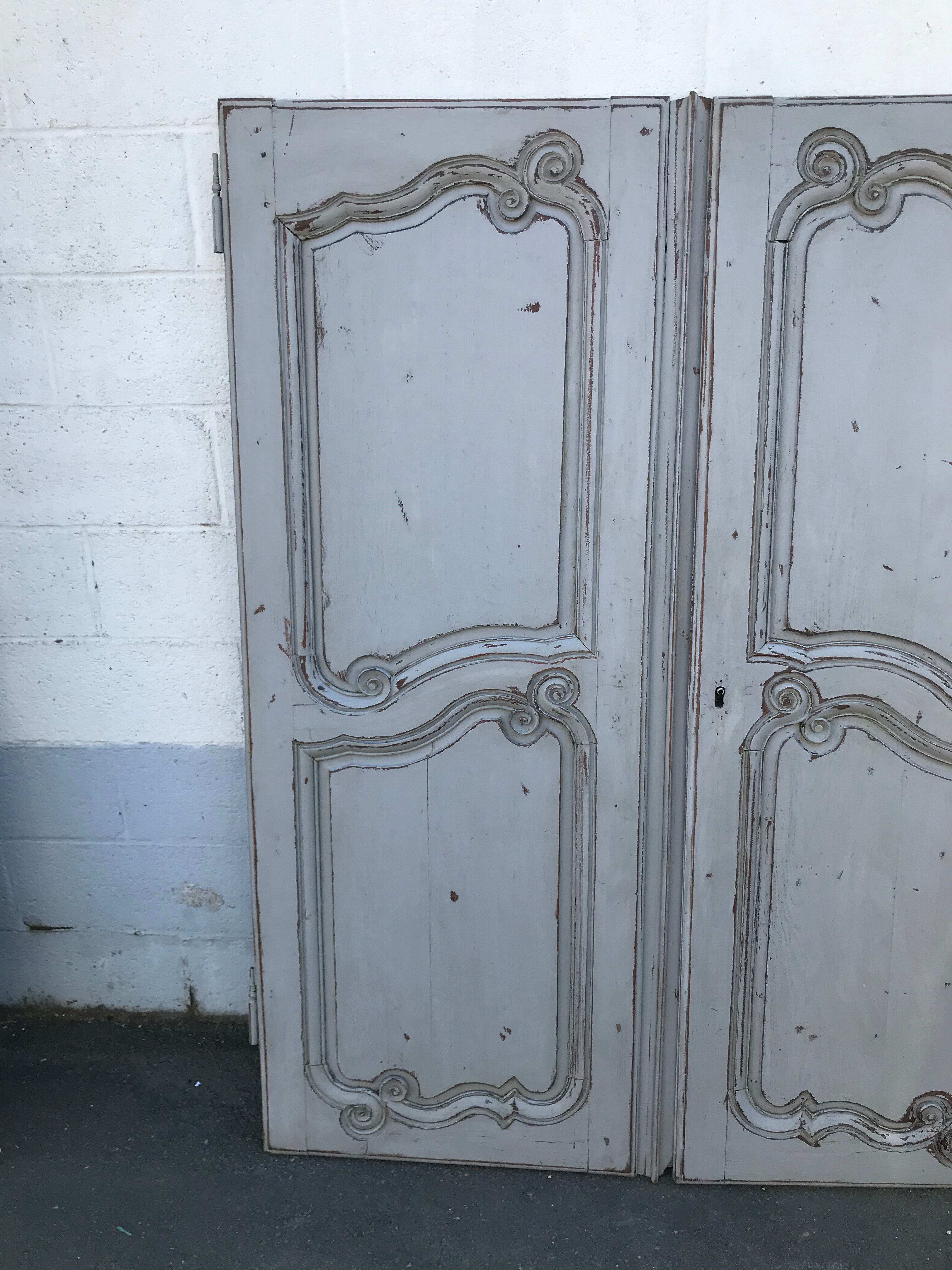Former double 18th century oak closet door