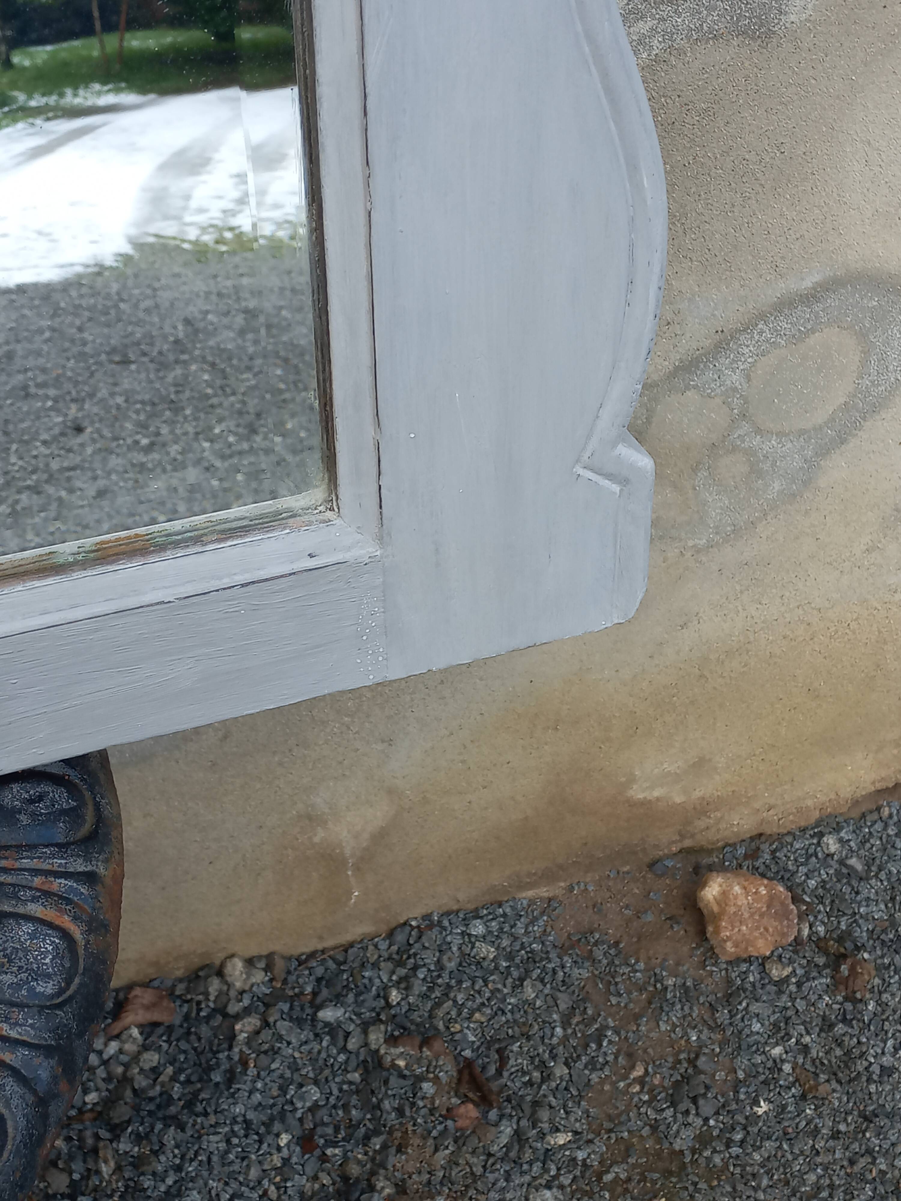 Antique Louis XV style mirror in solid oak with grey patina, 131cm.