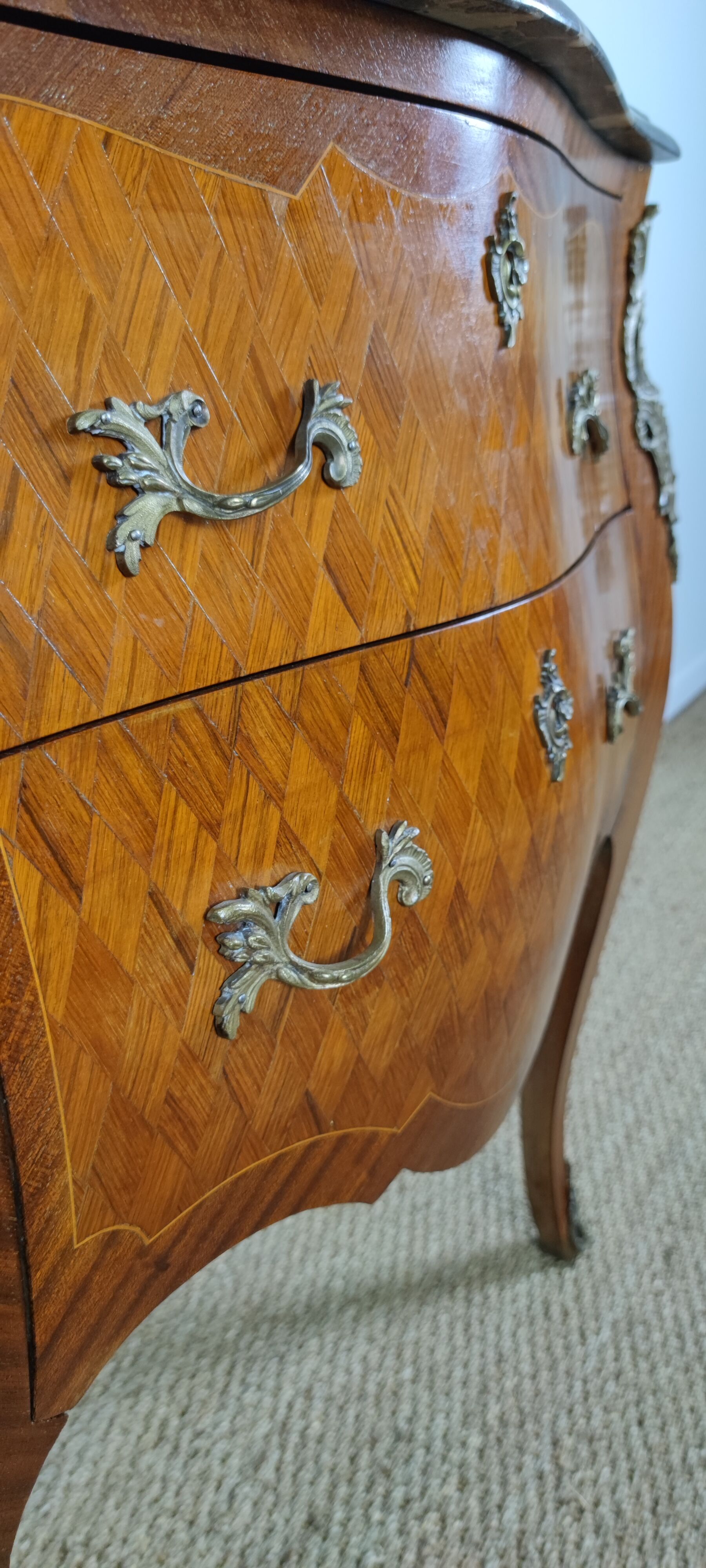 Dresser Louis XV