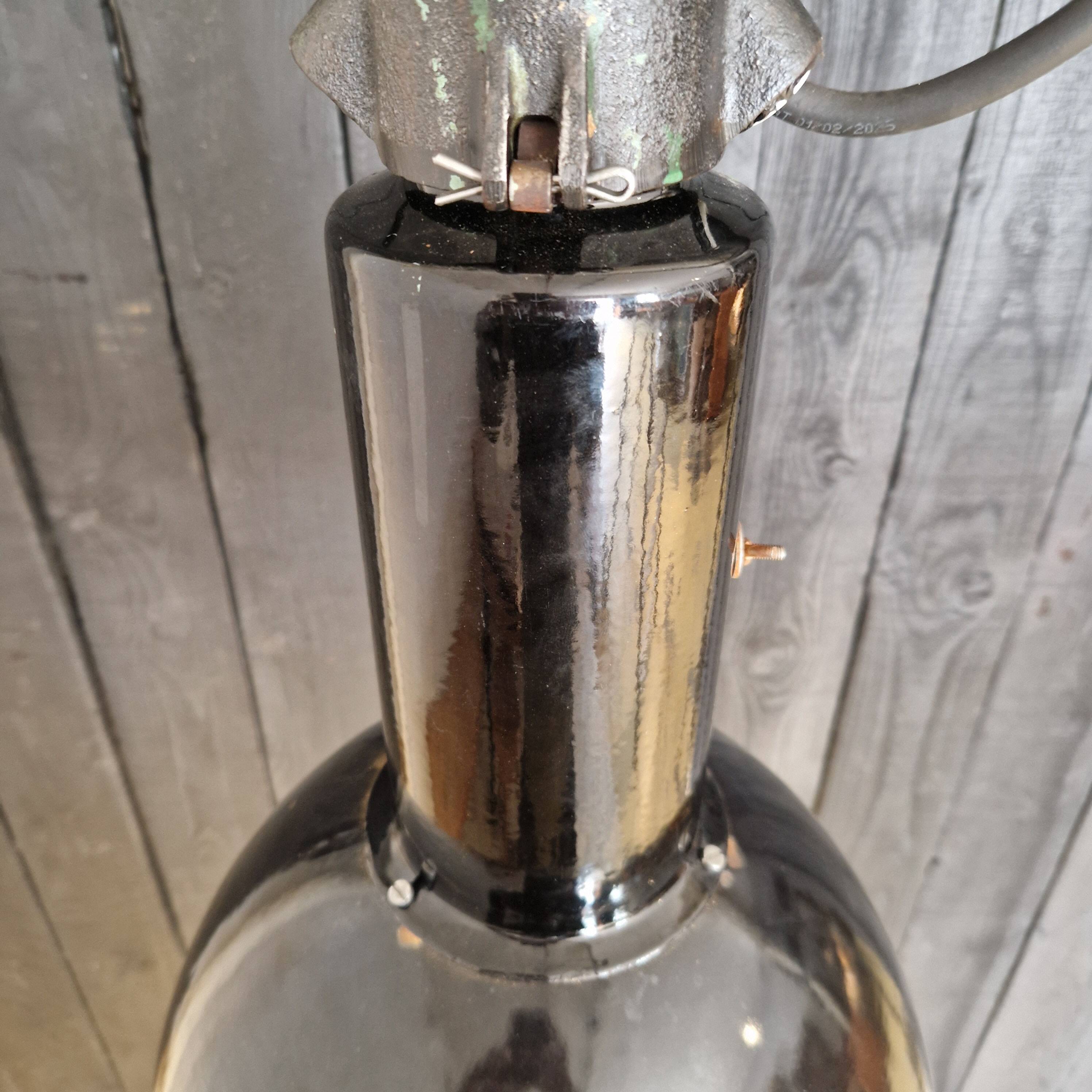 „Svenja“ Große Emaille Lampe Schwarz