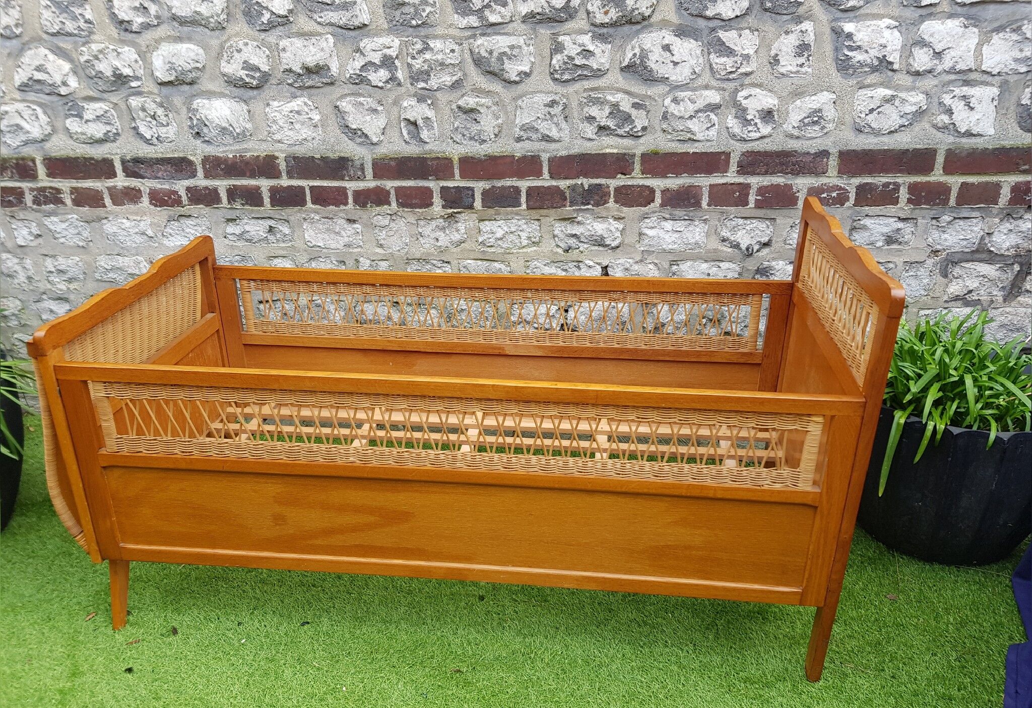 Bed wood and rattan 1960