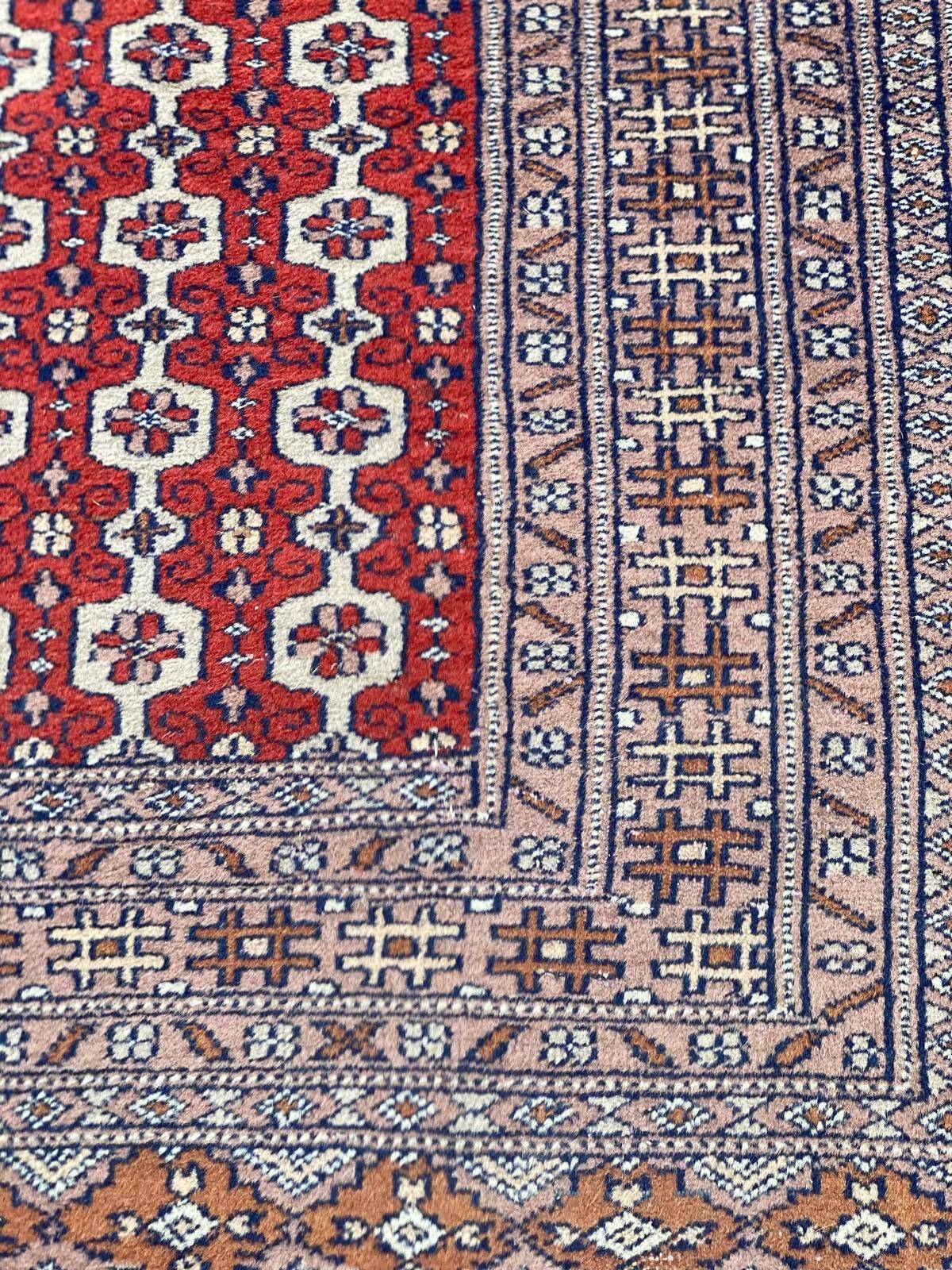 Persian oriental rug in burgundy red wool 160x90cm