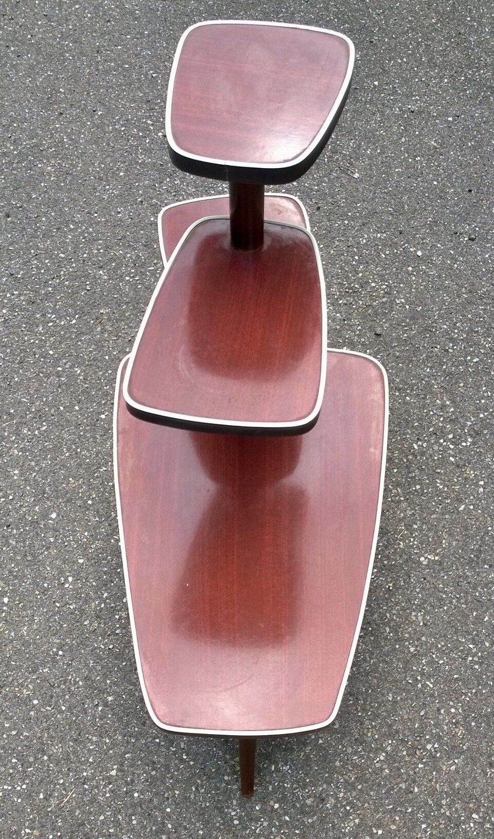 Porte plante formica
