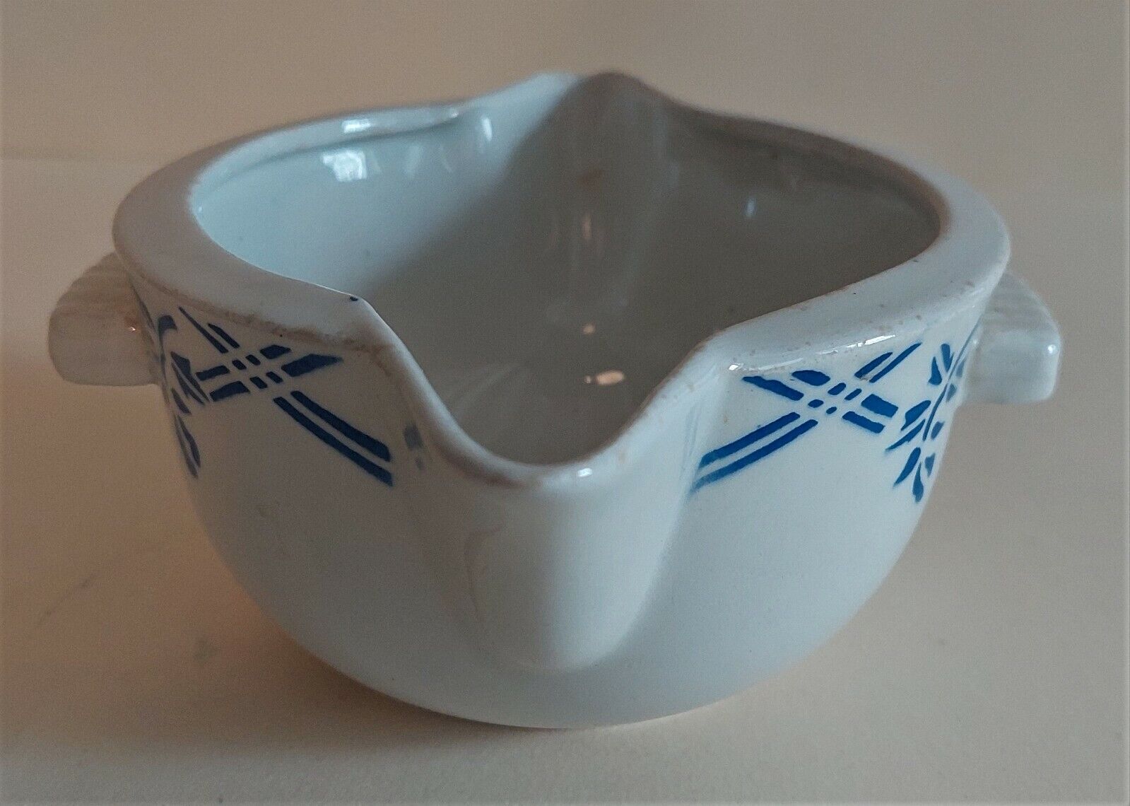 Gravy boat Moulin des Loups Orchies model Bric bleu 50s