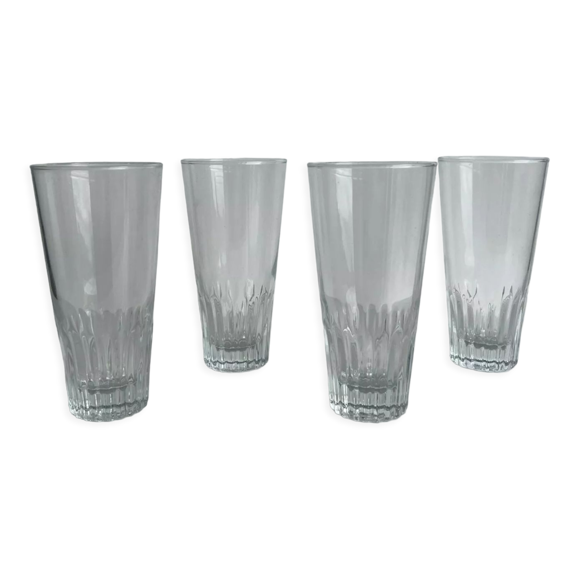 Set of 4 glasses with orangeade H: 12,5cm