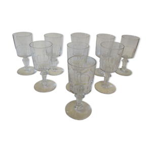 Suite de 11 verres à vin XIX