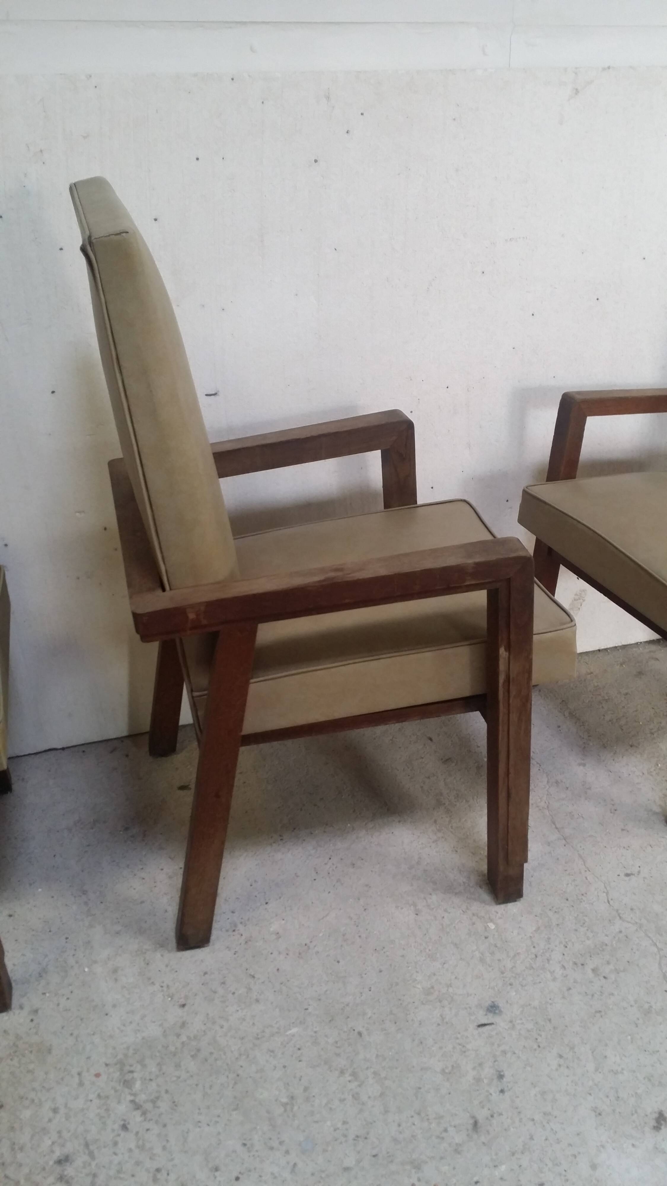 office chair and visitor chairs