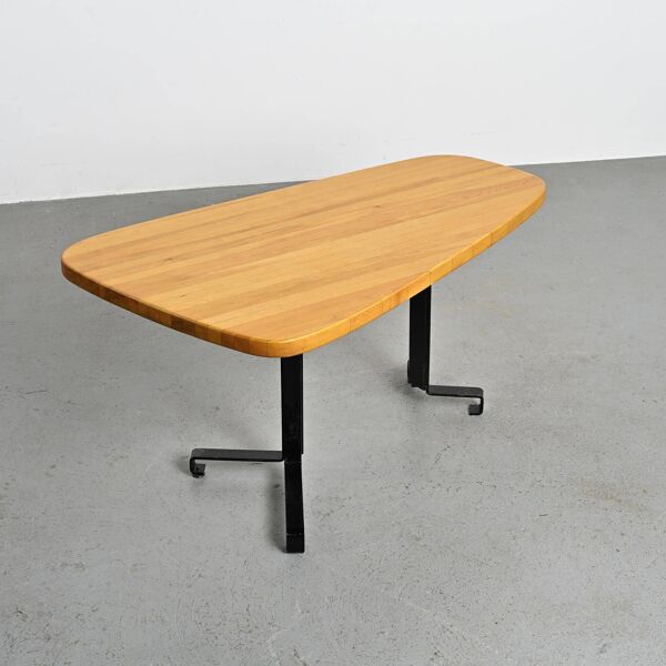 Table forme libre, Charlotte Perriand pour Les Arcs, circa 1986
