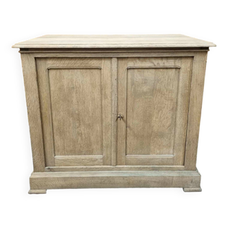 Small oak sideboard