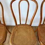 Set of 4 cane chairs in bentwood and honey-coloured cane thonet early 20th century