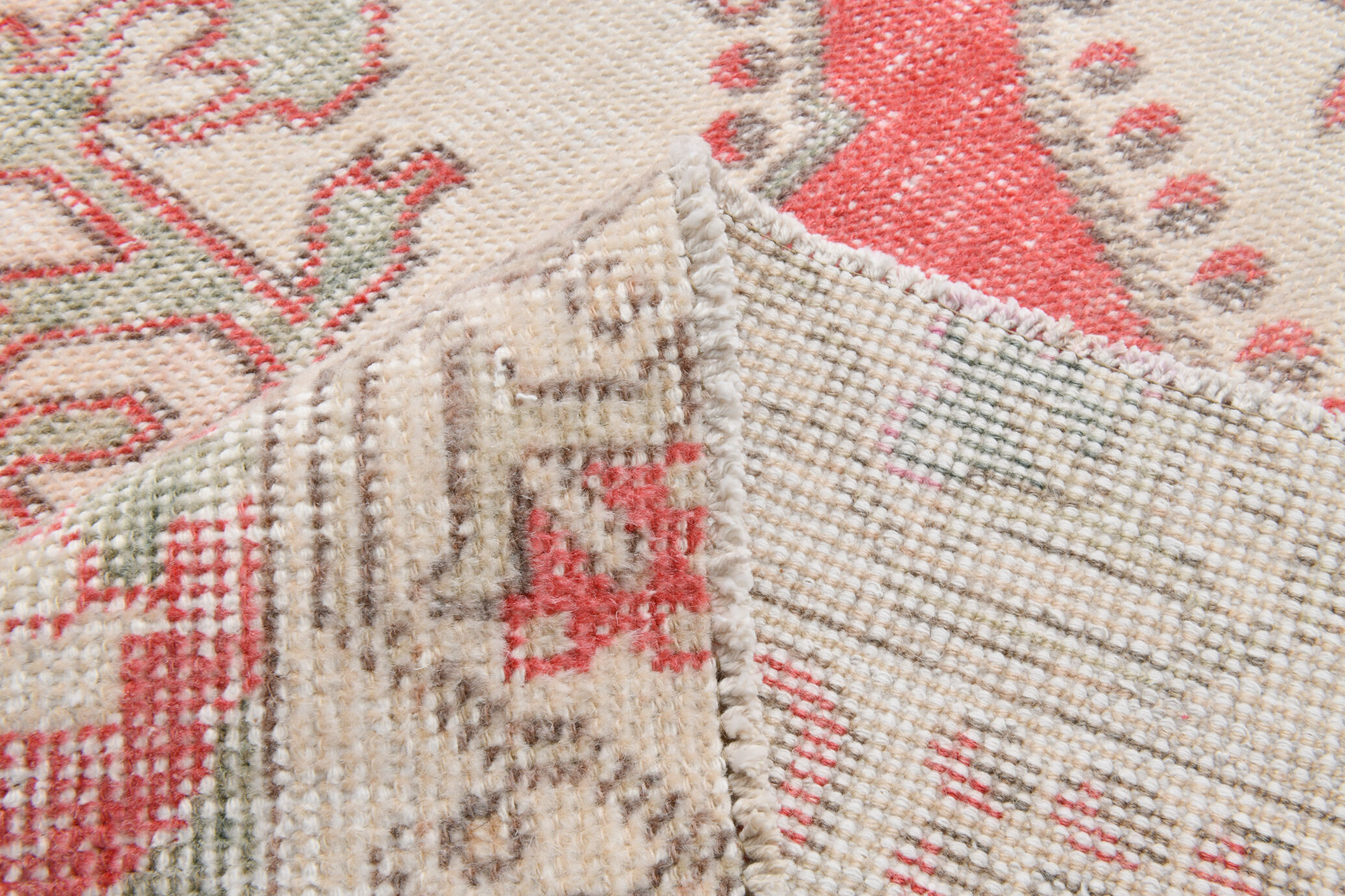 4x7 anatolian handmade vintage rug 215x138cm