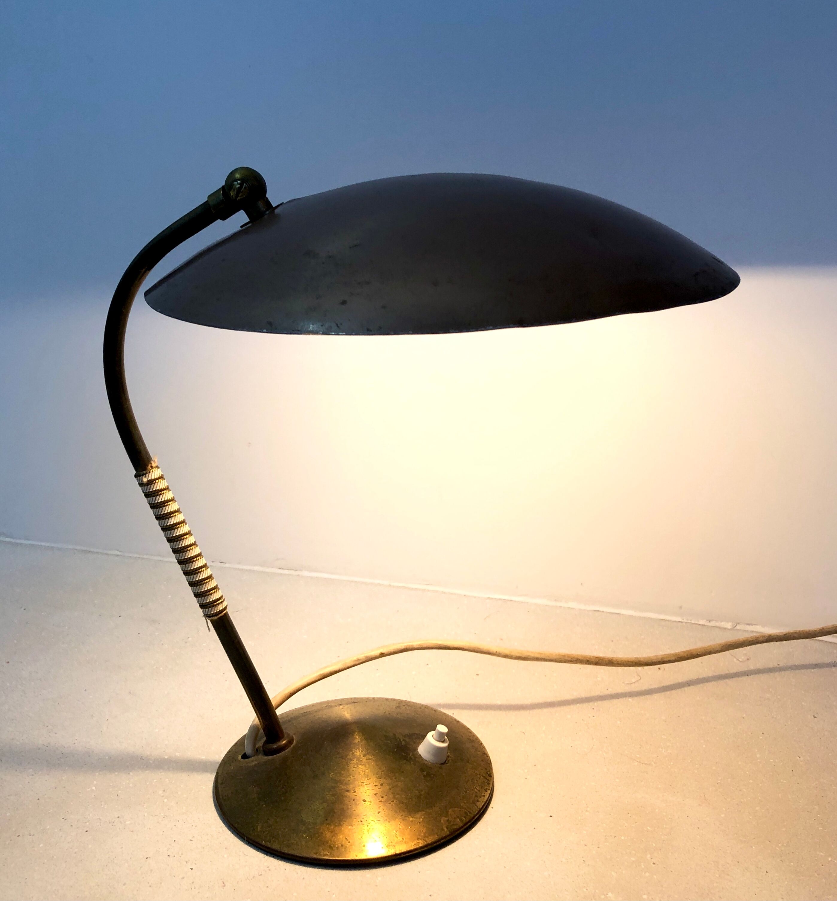 1950s color saucer lamp