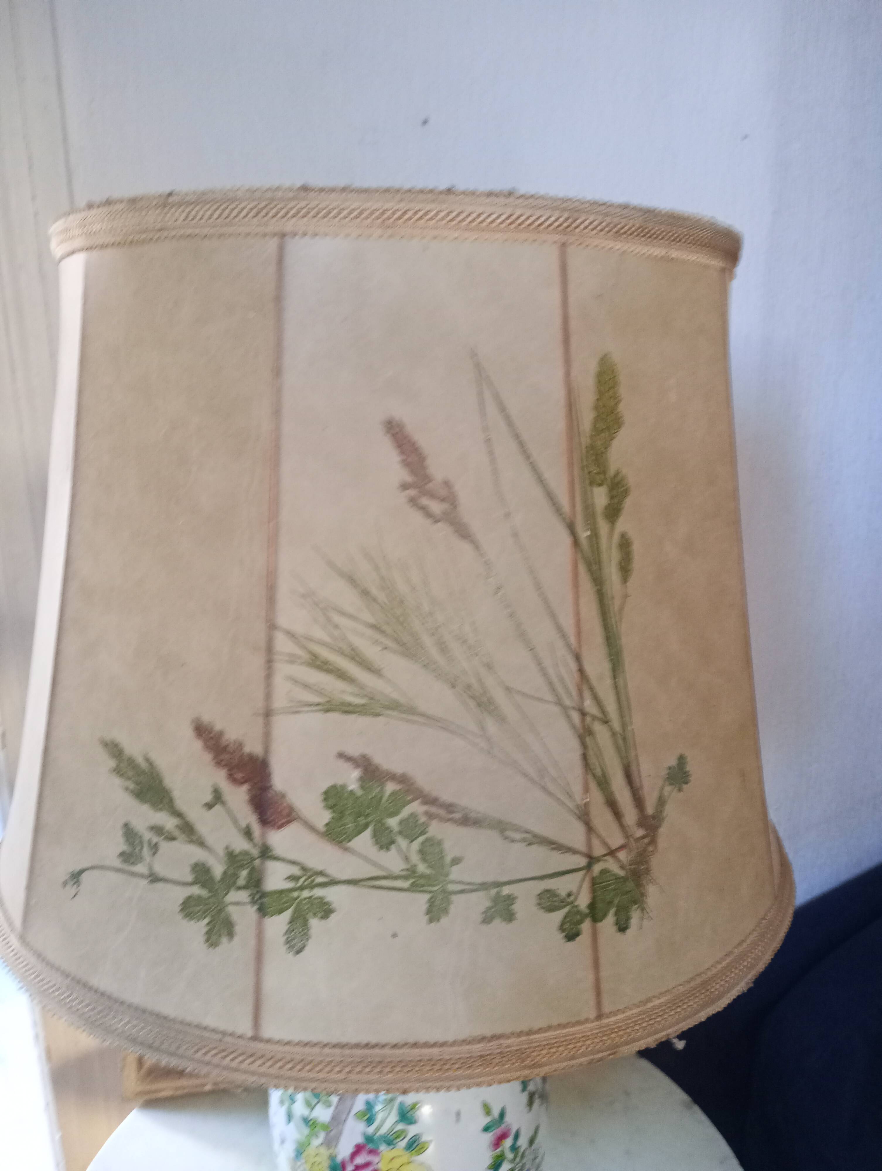 Ancienne lampe chinoise. Vintage.