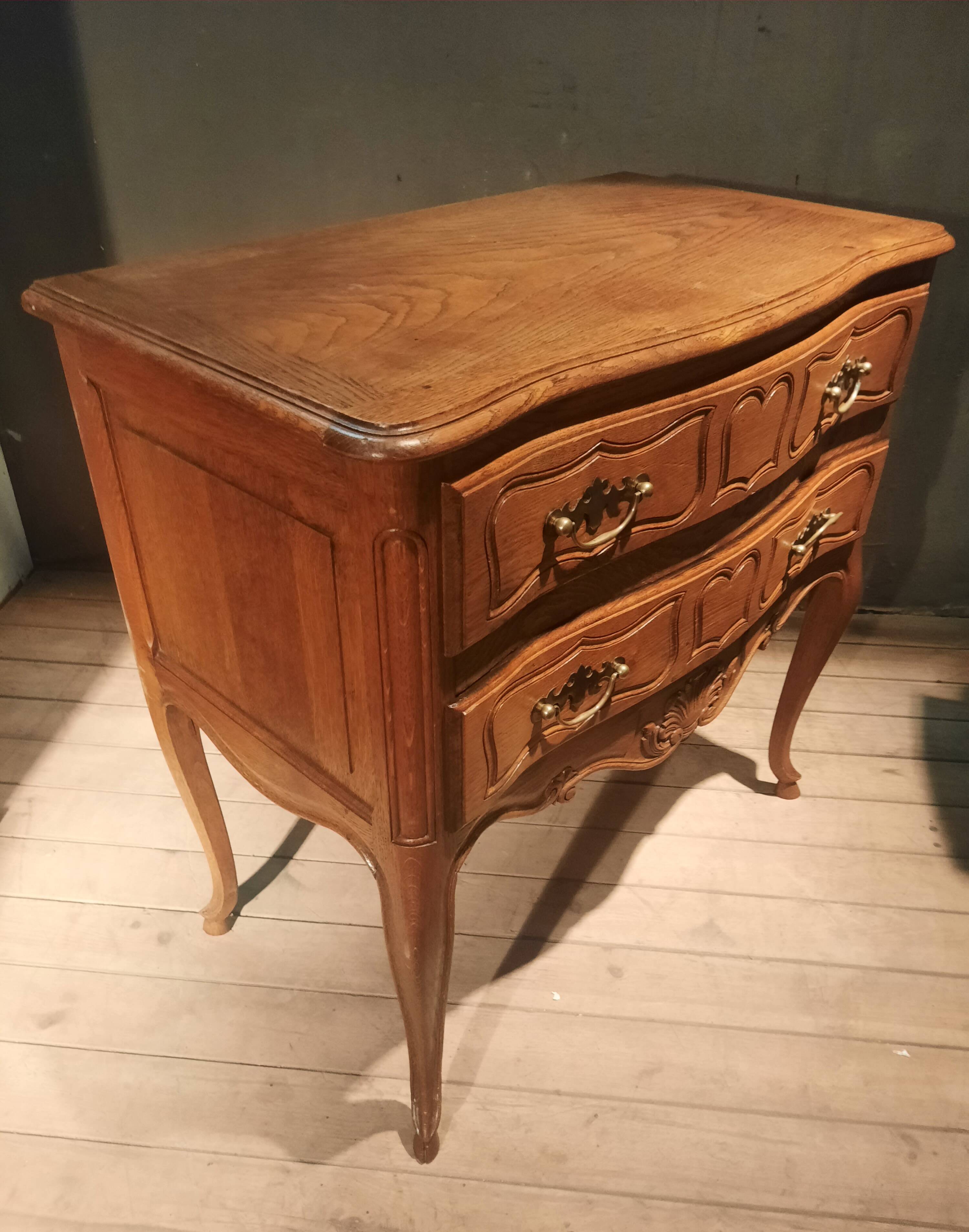Louis XV style solid oak chest of drawers
