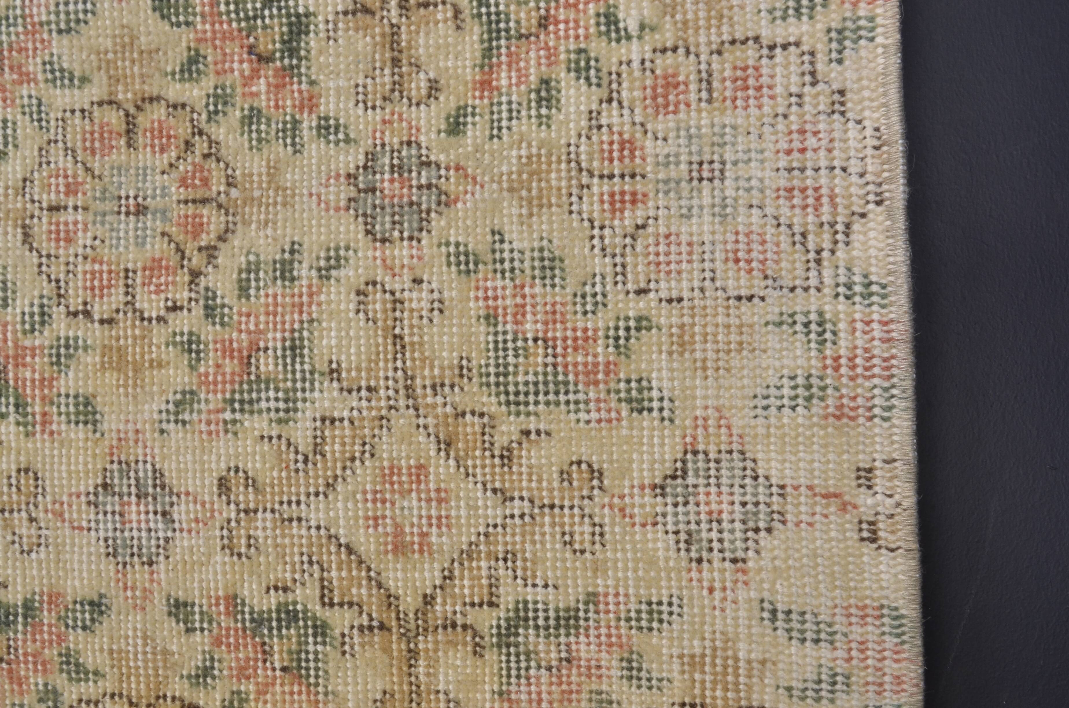 Small Decorative Tribal Carpet sku1353