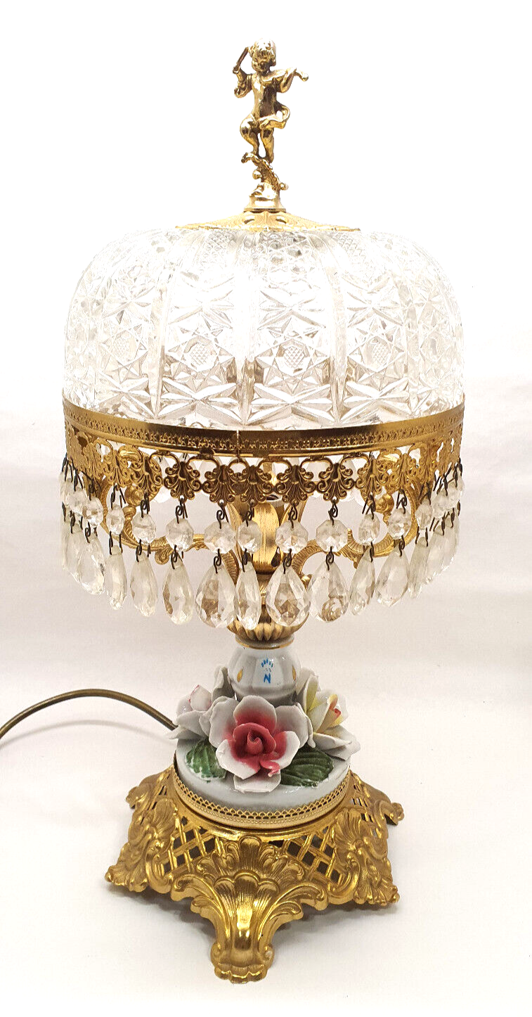 Ancienne lampe à poser verre moulé pampilles barbotine et laiton déco