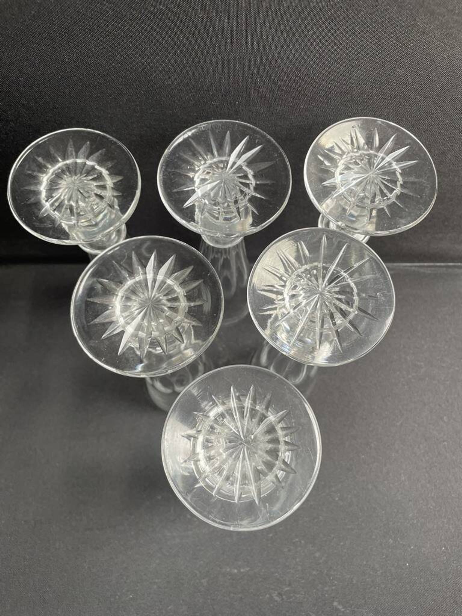 6 Baccarat/Saint Louis champagne flutes - Mid 19th century