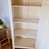 Antique Parisian bonnetière - Cream white - Panelled