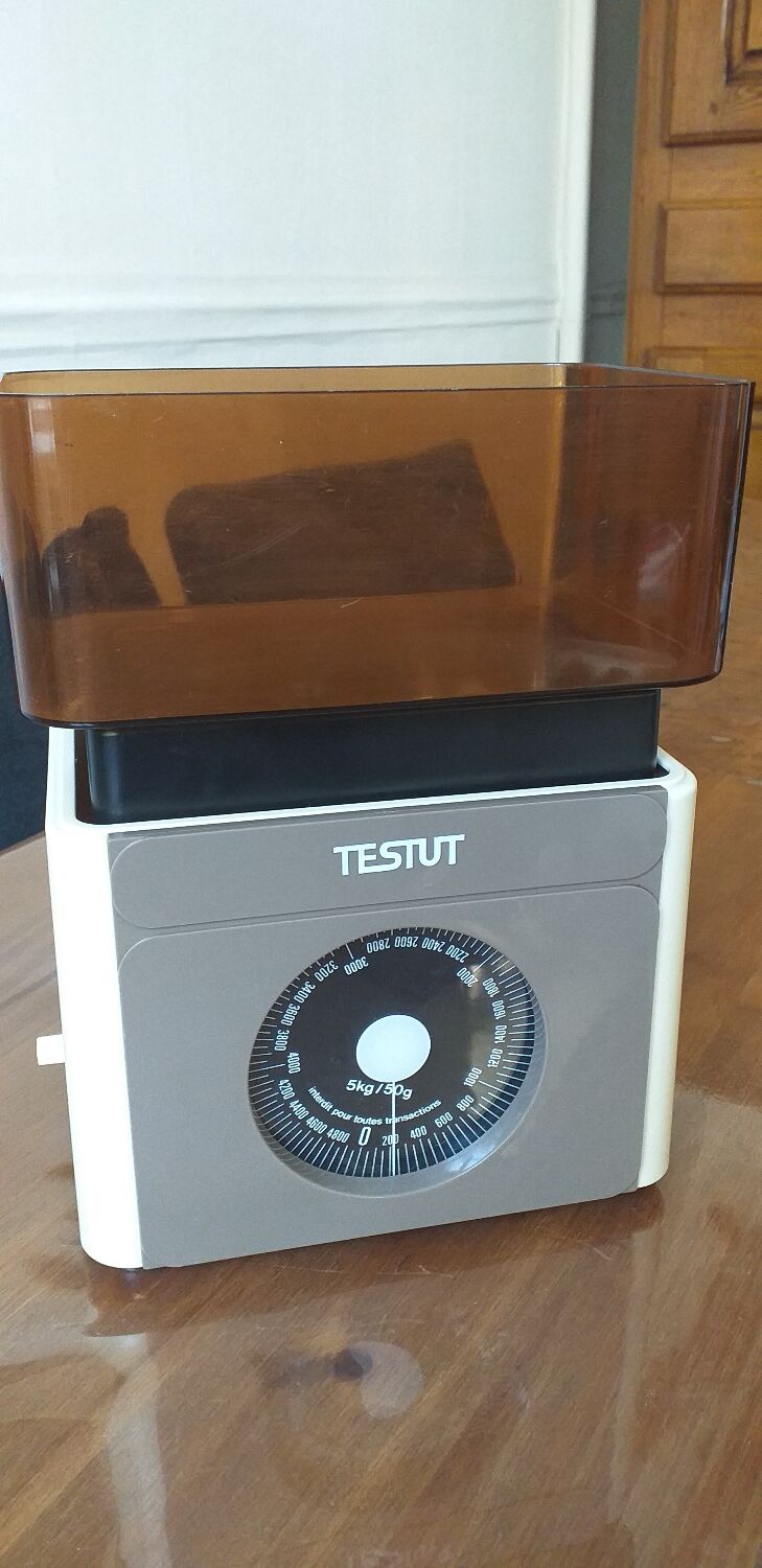 Testut kitchen scale