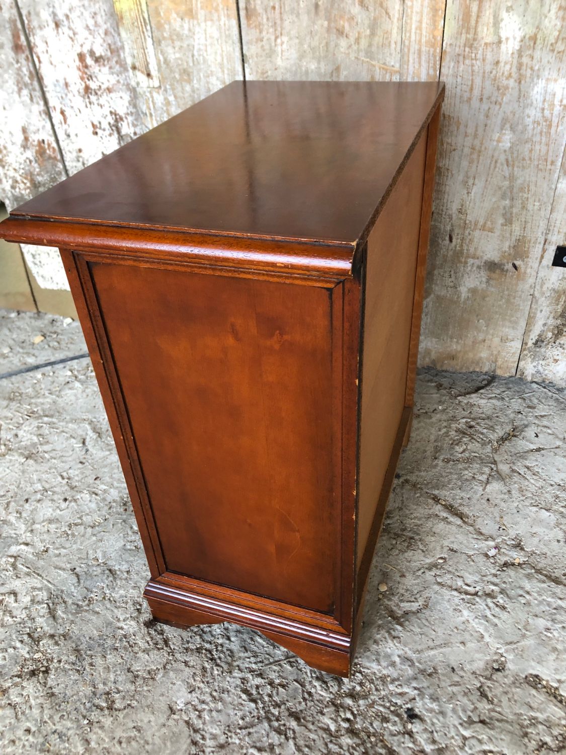 Chest of drawers and bedside tables