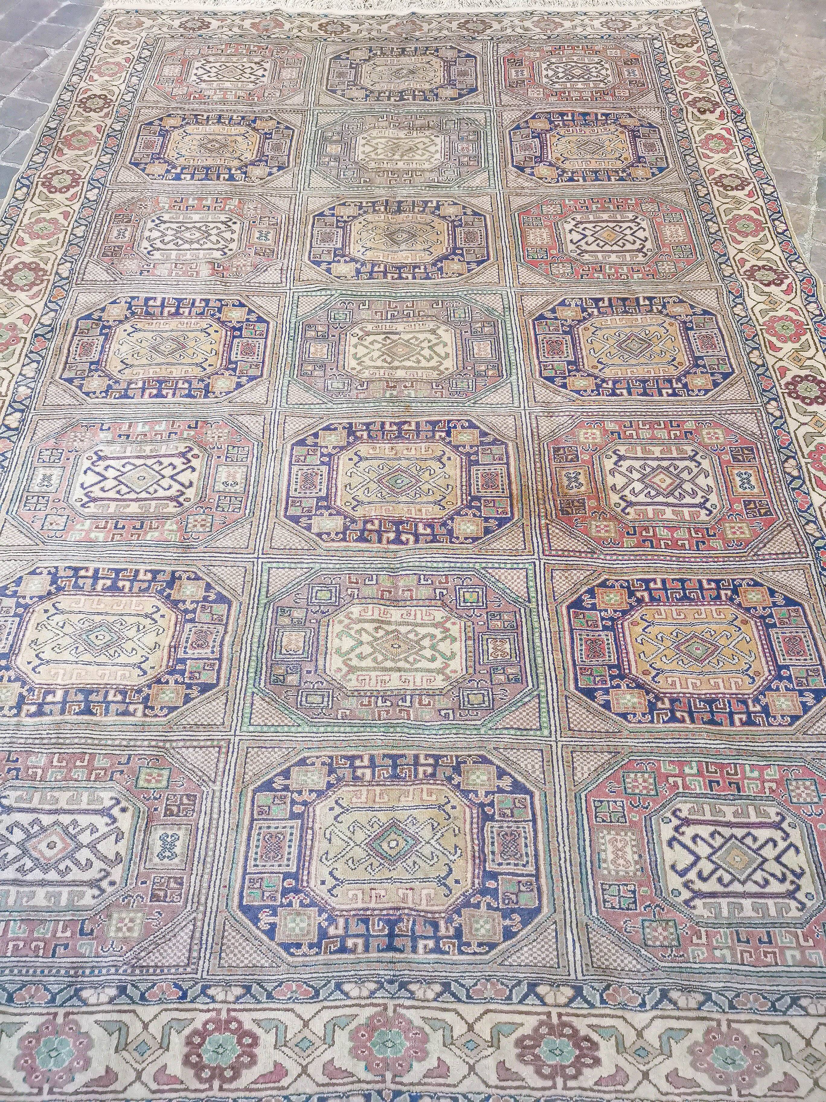 Turkish vintage handmade oriental rug Caesarea 3 x 2 m
