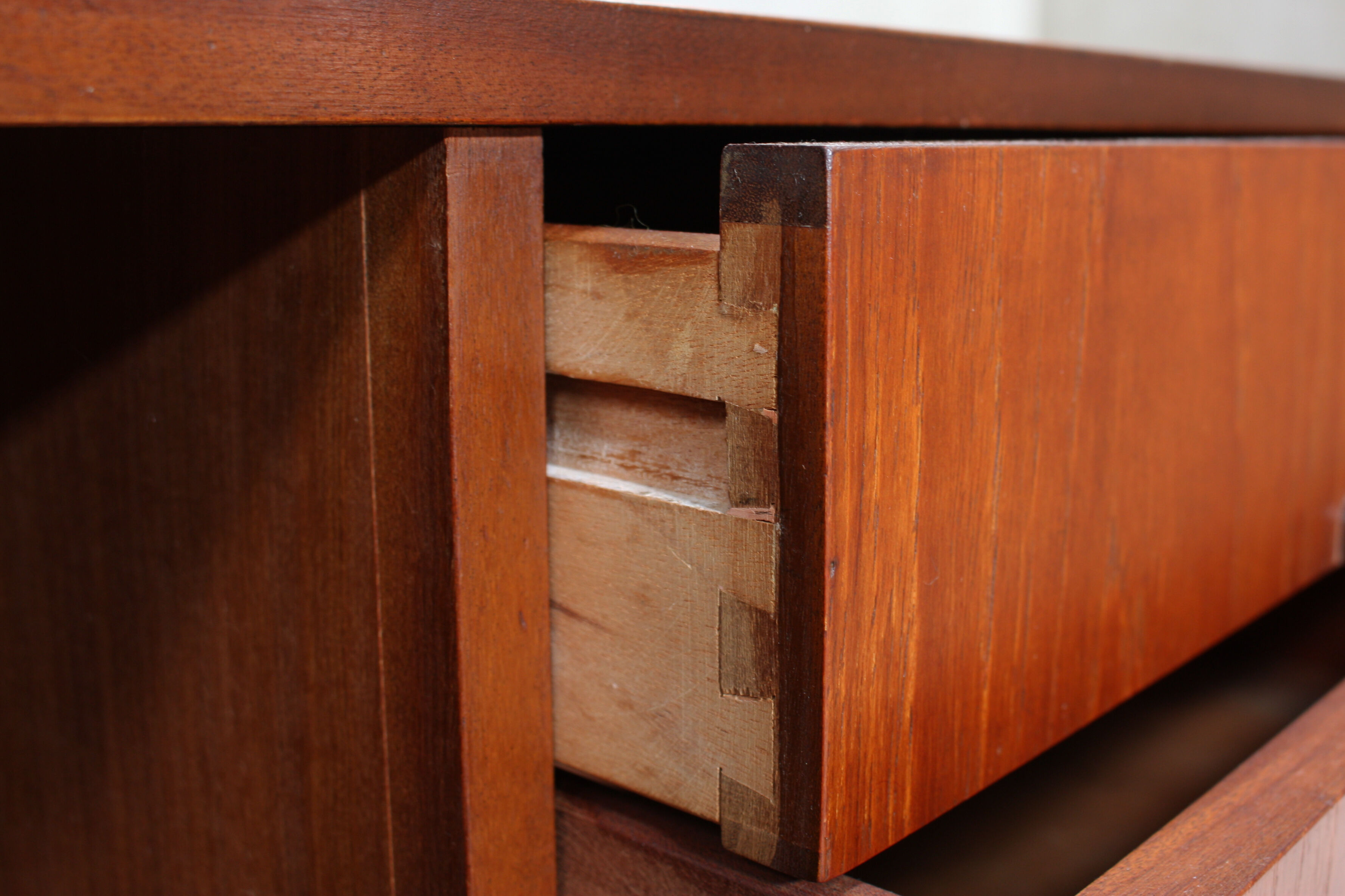 Enfilade anglaise en teck marque Nathan 1960