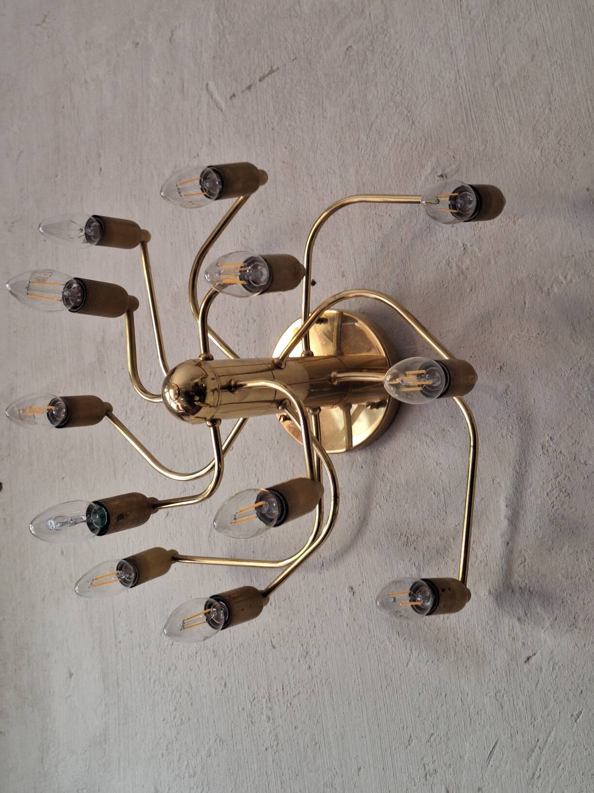 Mid century modern 3-level brass spiral brass chandelier, 1960s