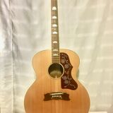 guitar Suzuki j200