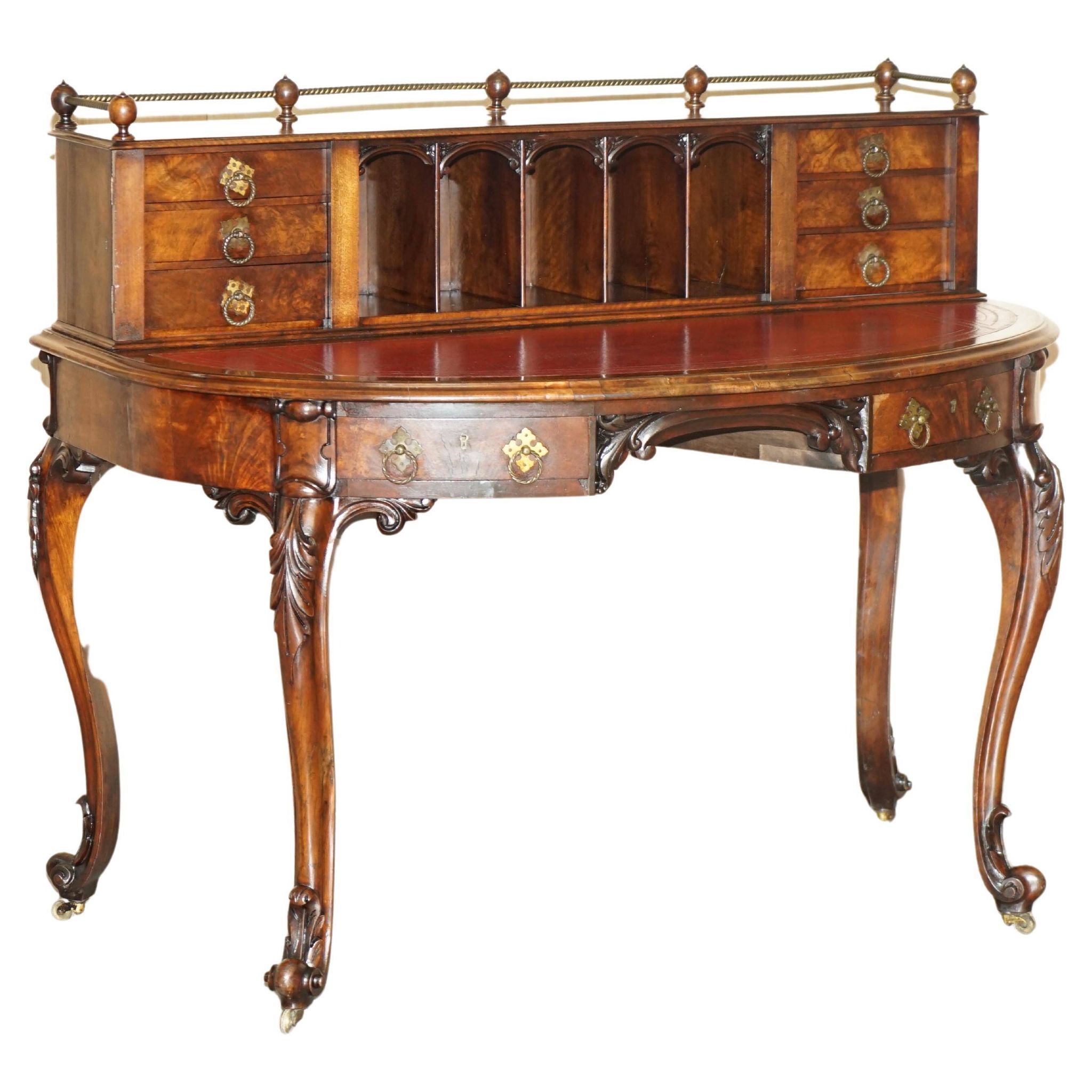 Bureau Demi-Lune en Cuir de Patrick Beakey Dublin circa 1850