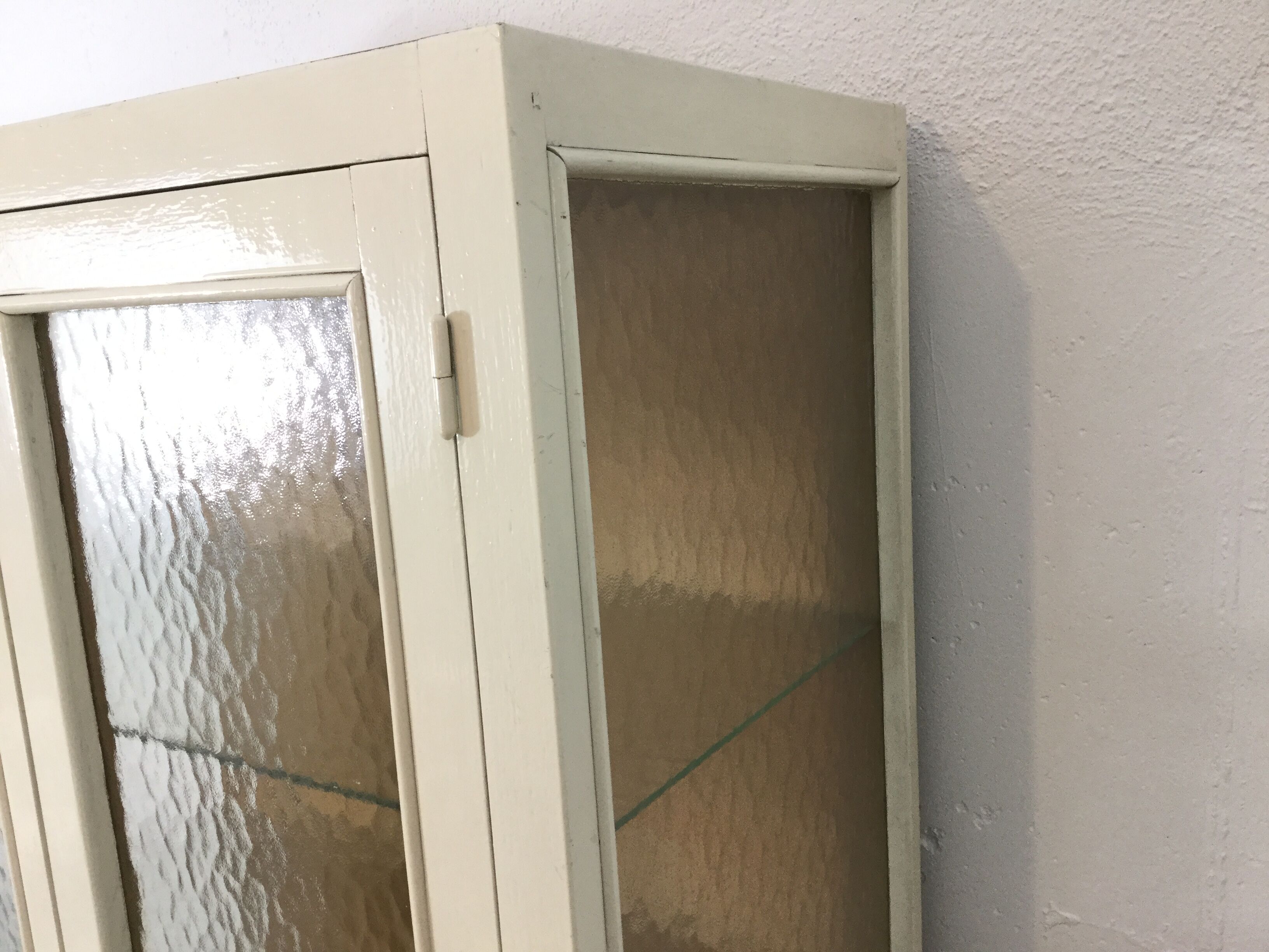 Parisian Cabinet glass