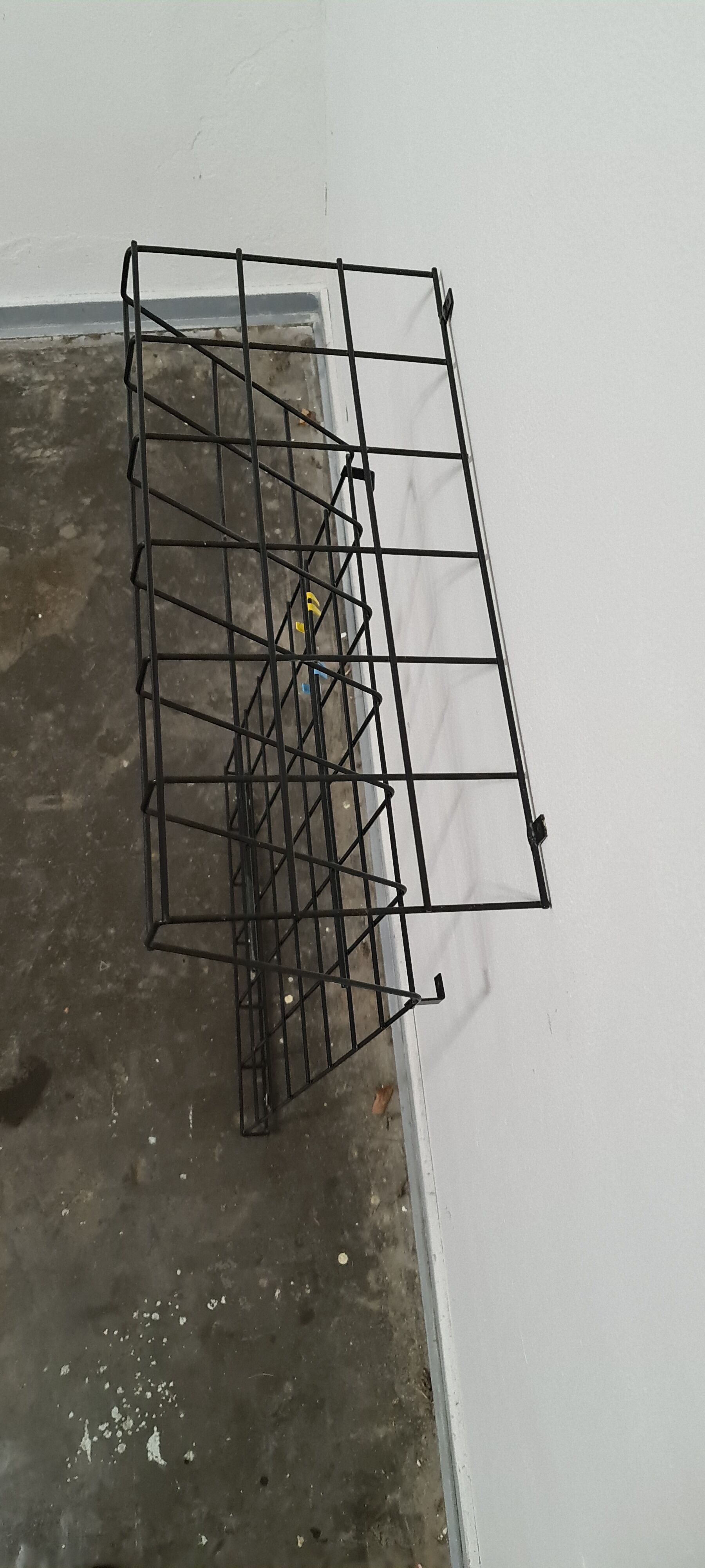 Vintage metal coat and hat rack