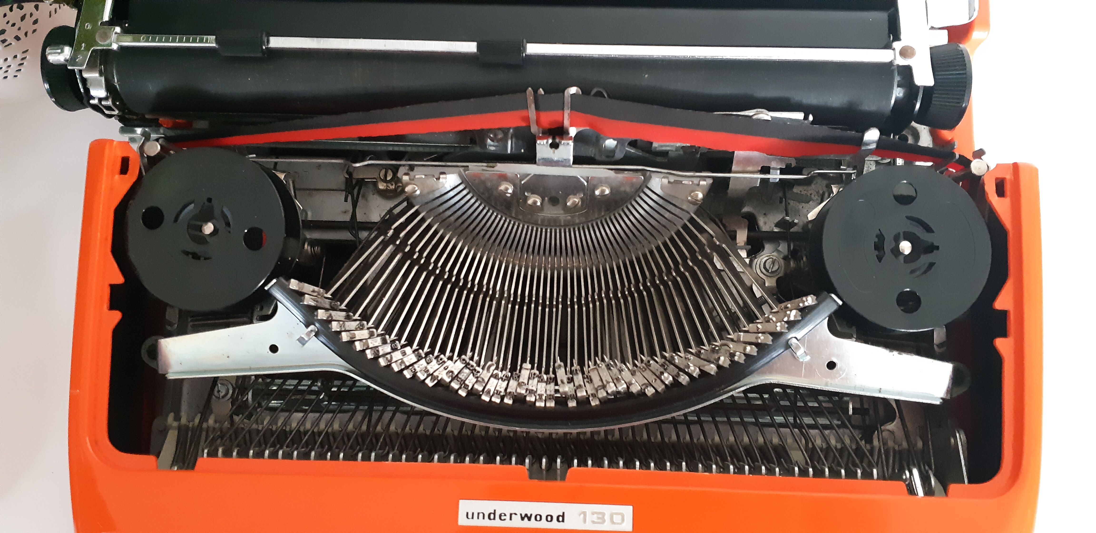 Red typewriter, functional
