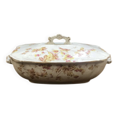 English ceramic vegetable dish from the early 20th century