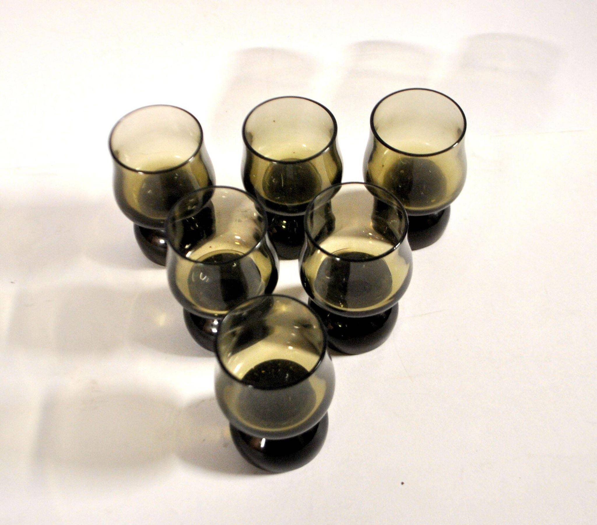 Set of 6 vintage smoked glass shot glasses from Italy, 1970-1980.