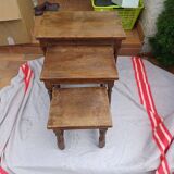 Nesting table