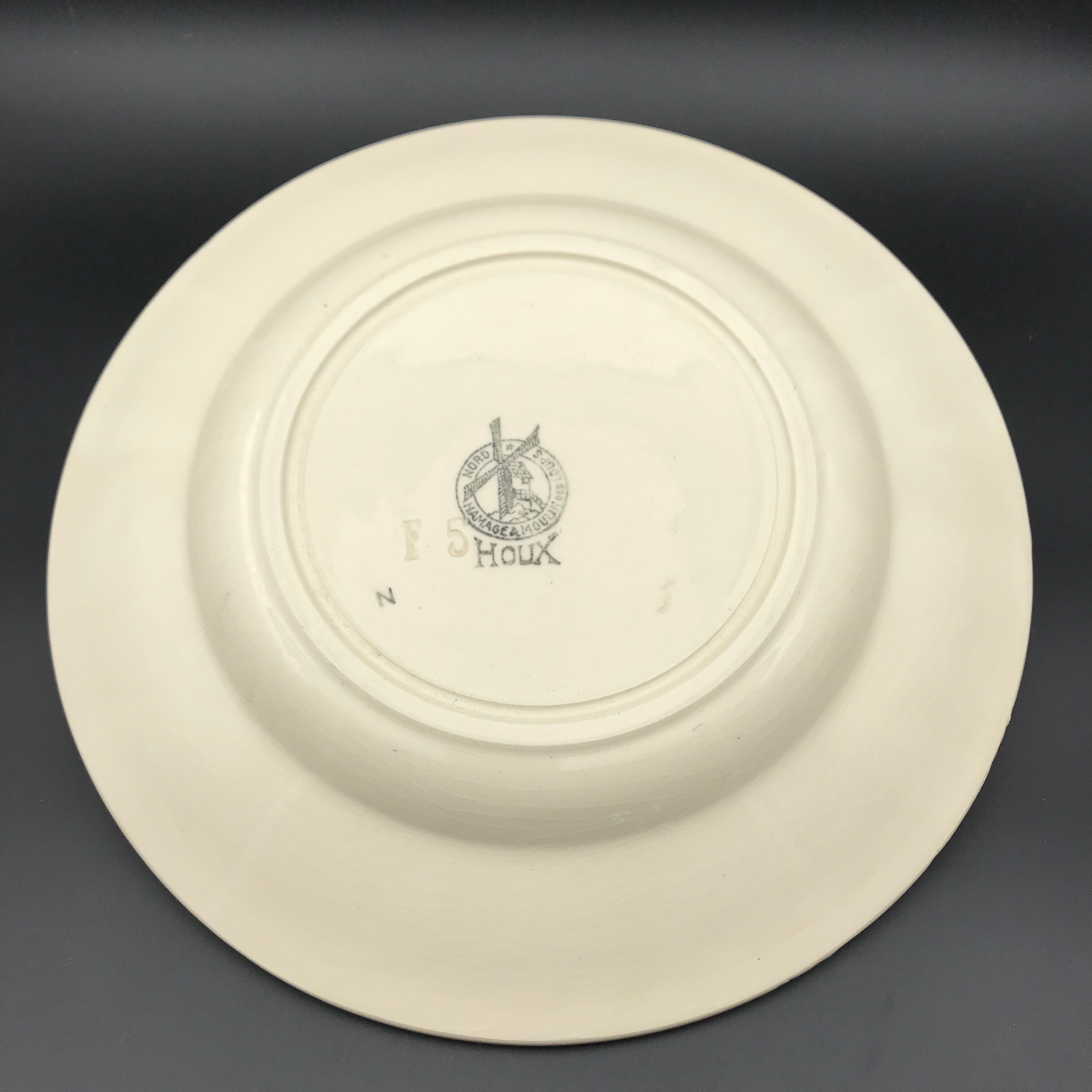 6 vintage plates flat iron earth model Houx