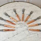 Lot de 10 fourchettes à dessert en bakélite années 60-70