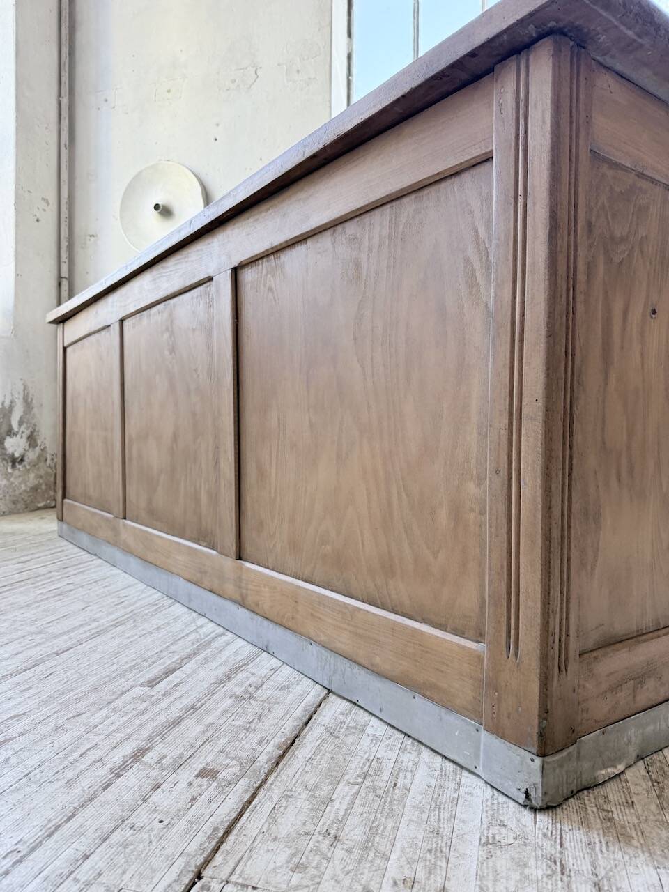 Walnut trade counter 2m5