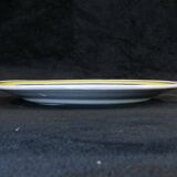 Assiette en faience hr quimper décor breton