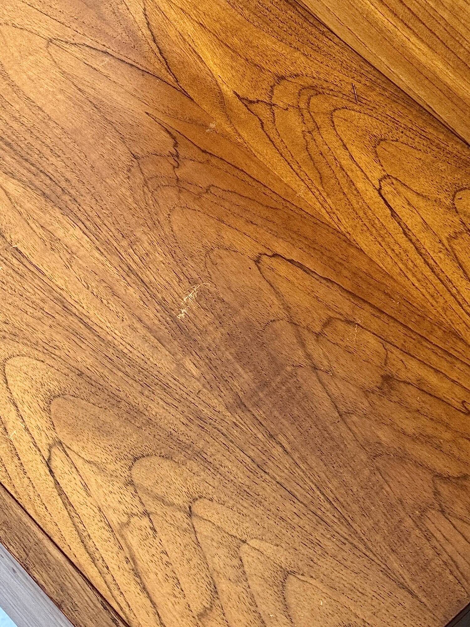 Modernist pair / Scandinavian wooden bedside tables, 1970 design.