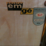 Enfilade verni polyester ouvrant à 4 vantaux