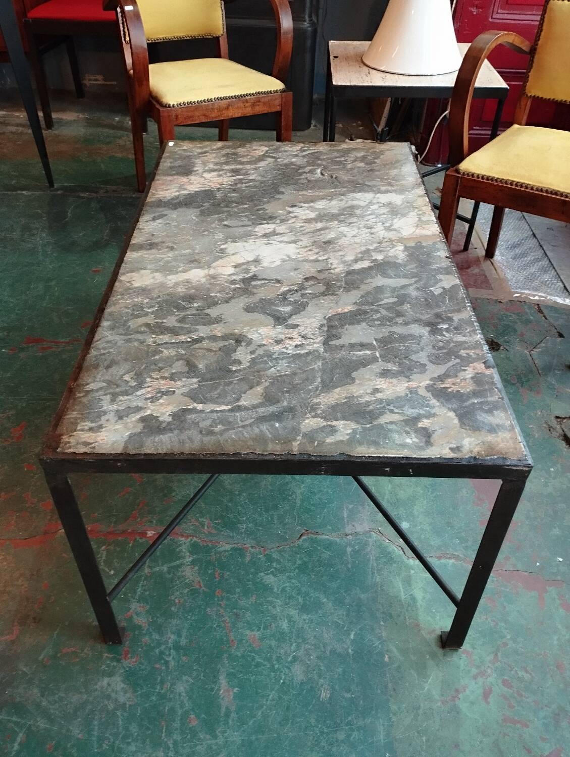 Table basse en marbre