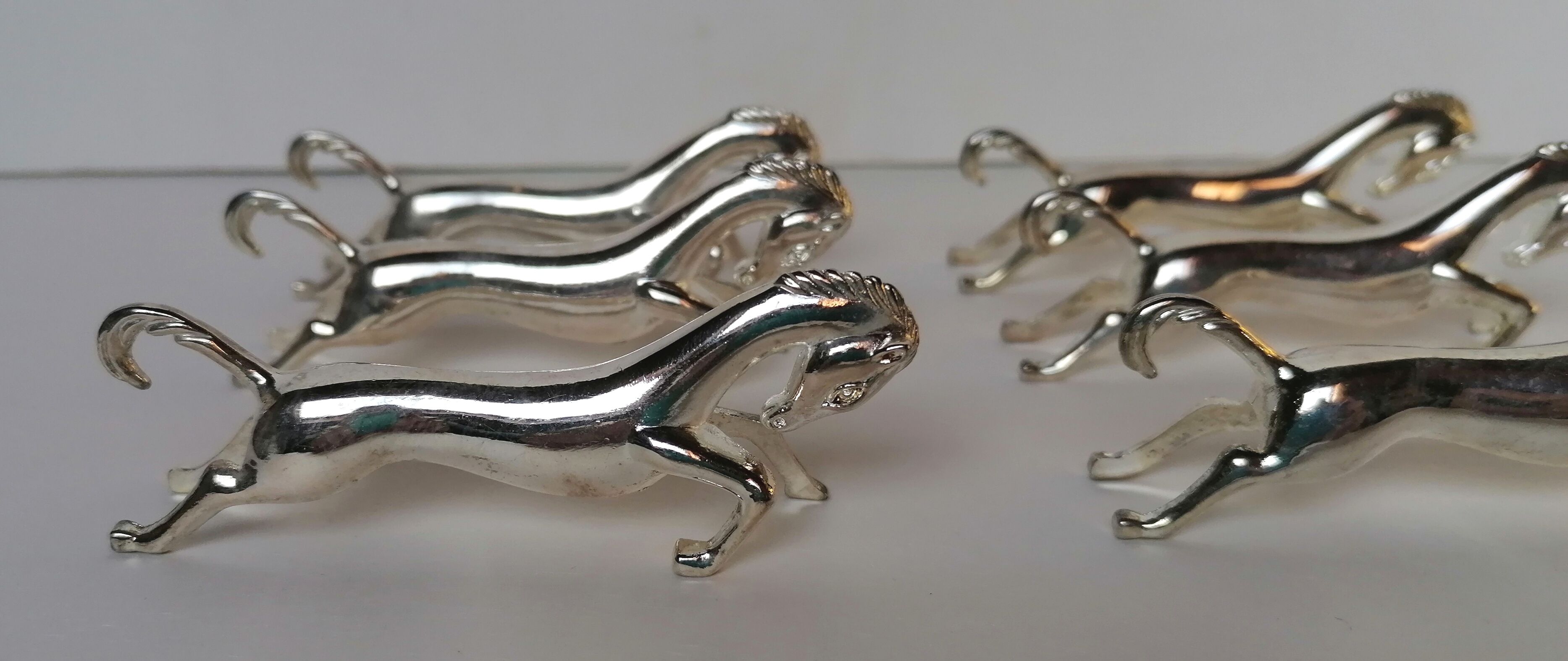 6 porte-couteaux métal argenté forme cheval