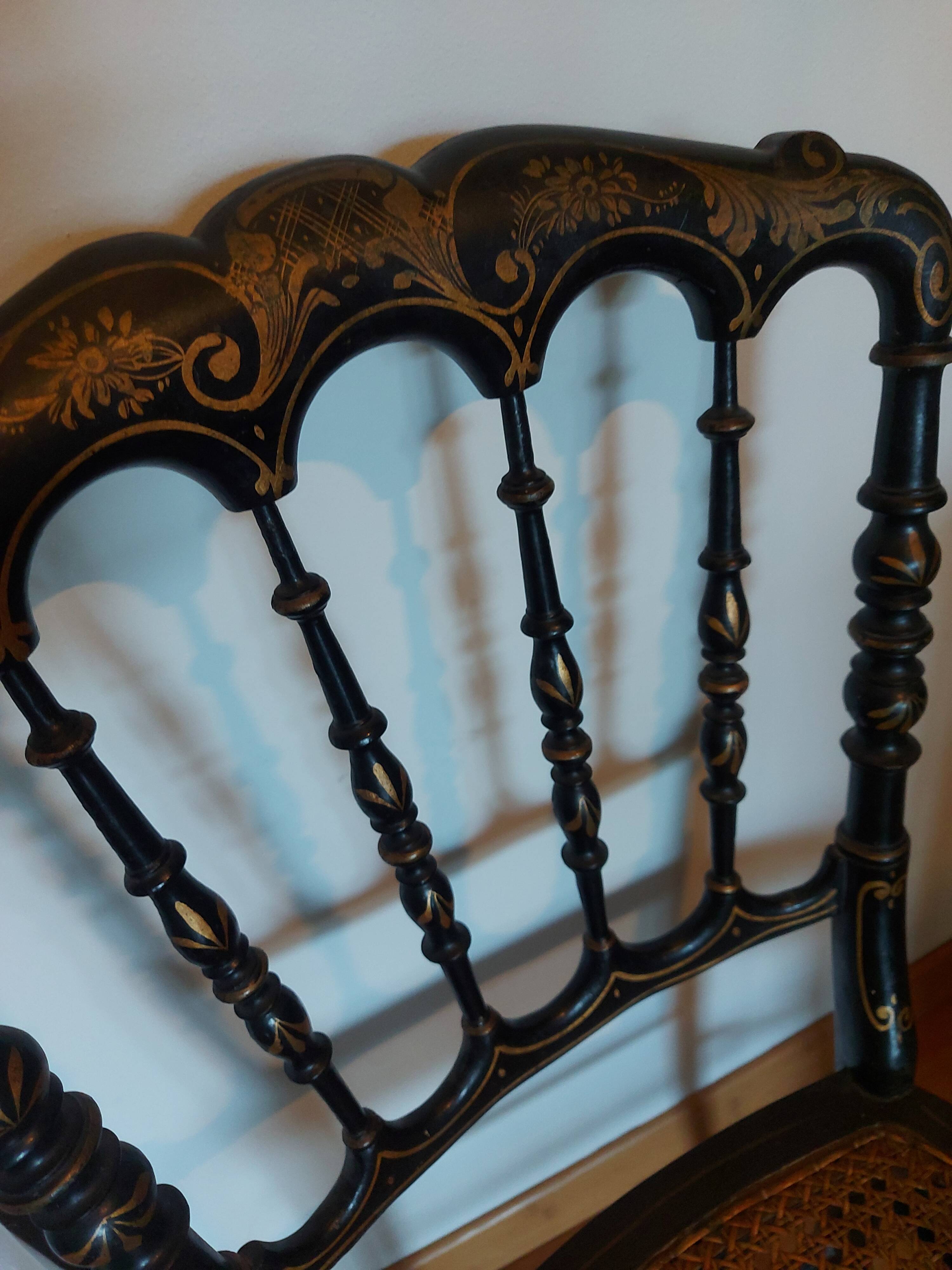 Chaise Napoleon III authentique assise cannage