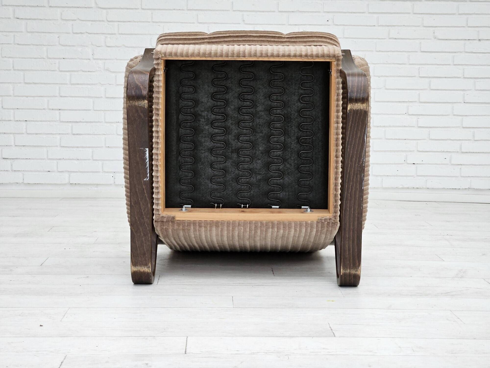 1970s, pair of Danish lounge chairs, original very good condition, corduroy.