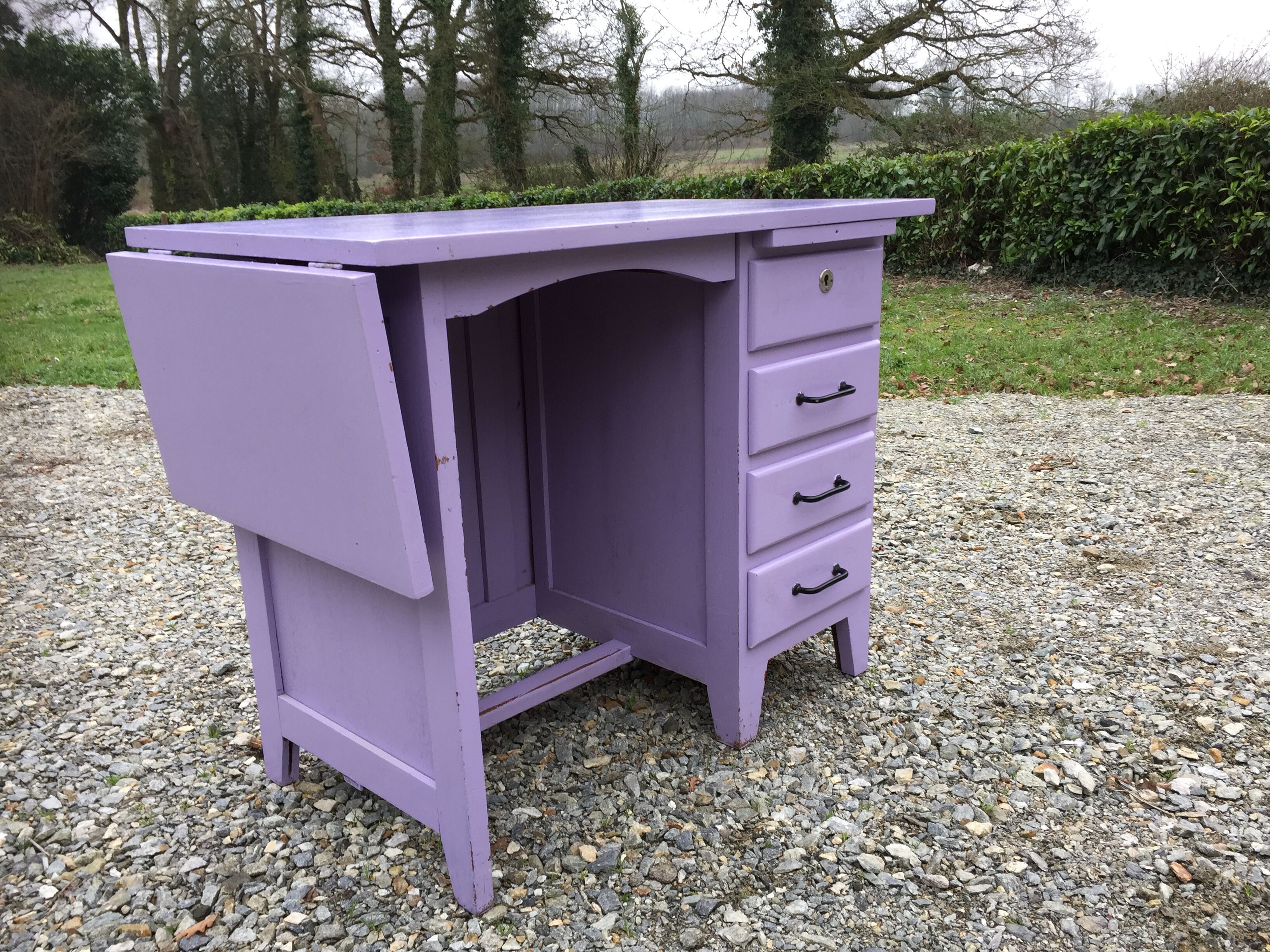 Vintage oak desk with 4 drawers painted in purple.