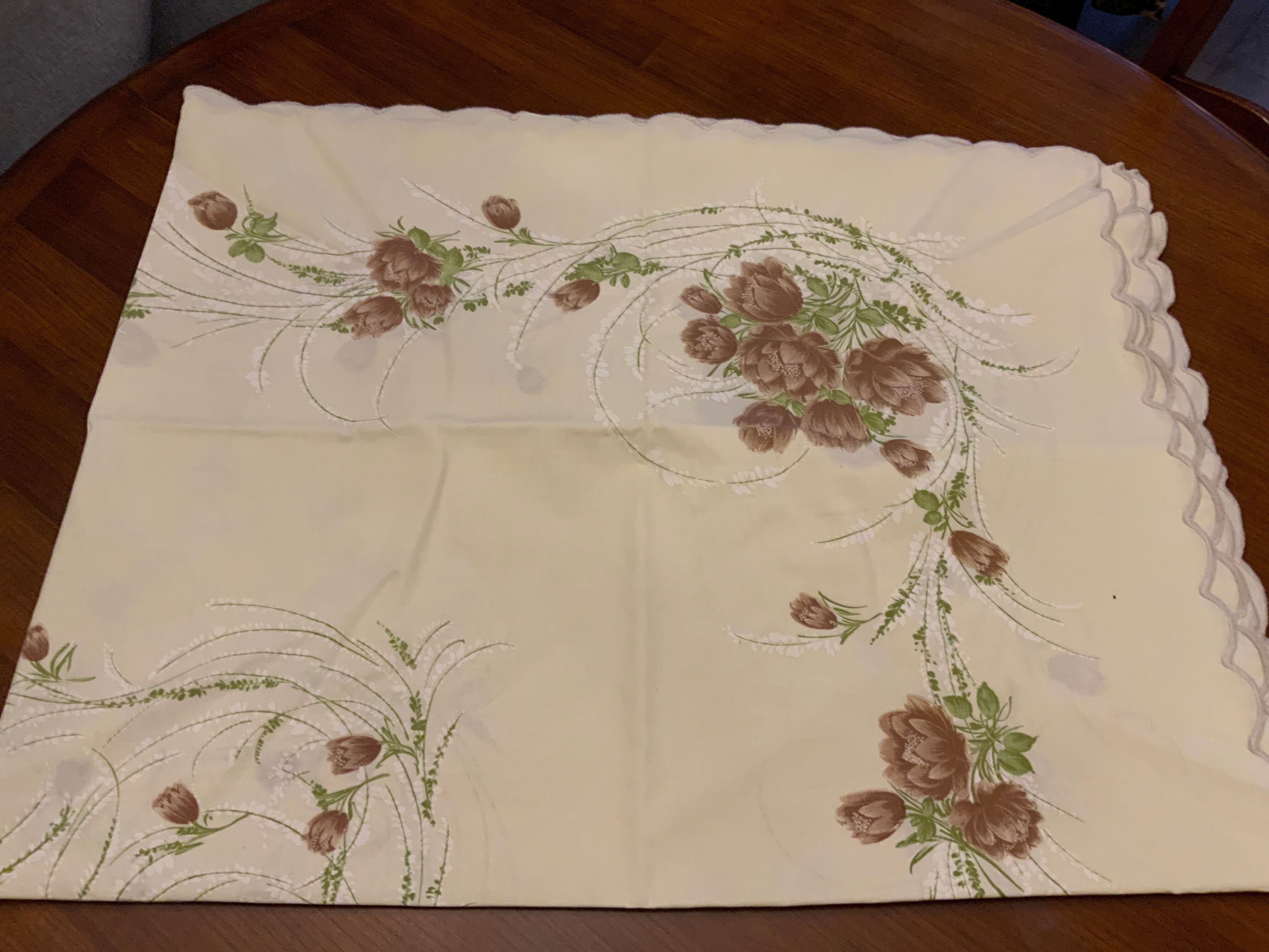 Vintage rectangular tablecloth