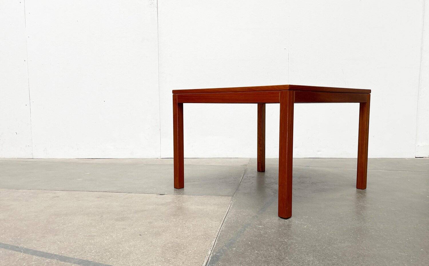 Mid-century teak coffee table from Vejle Möbelfabrik, Denmark, 1960s.