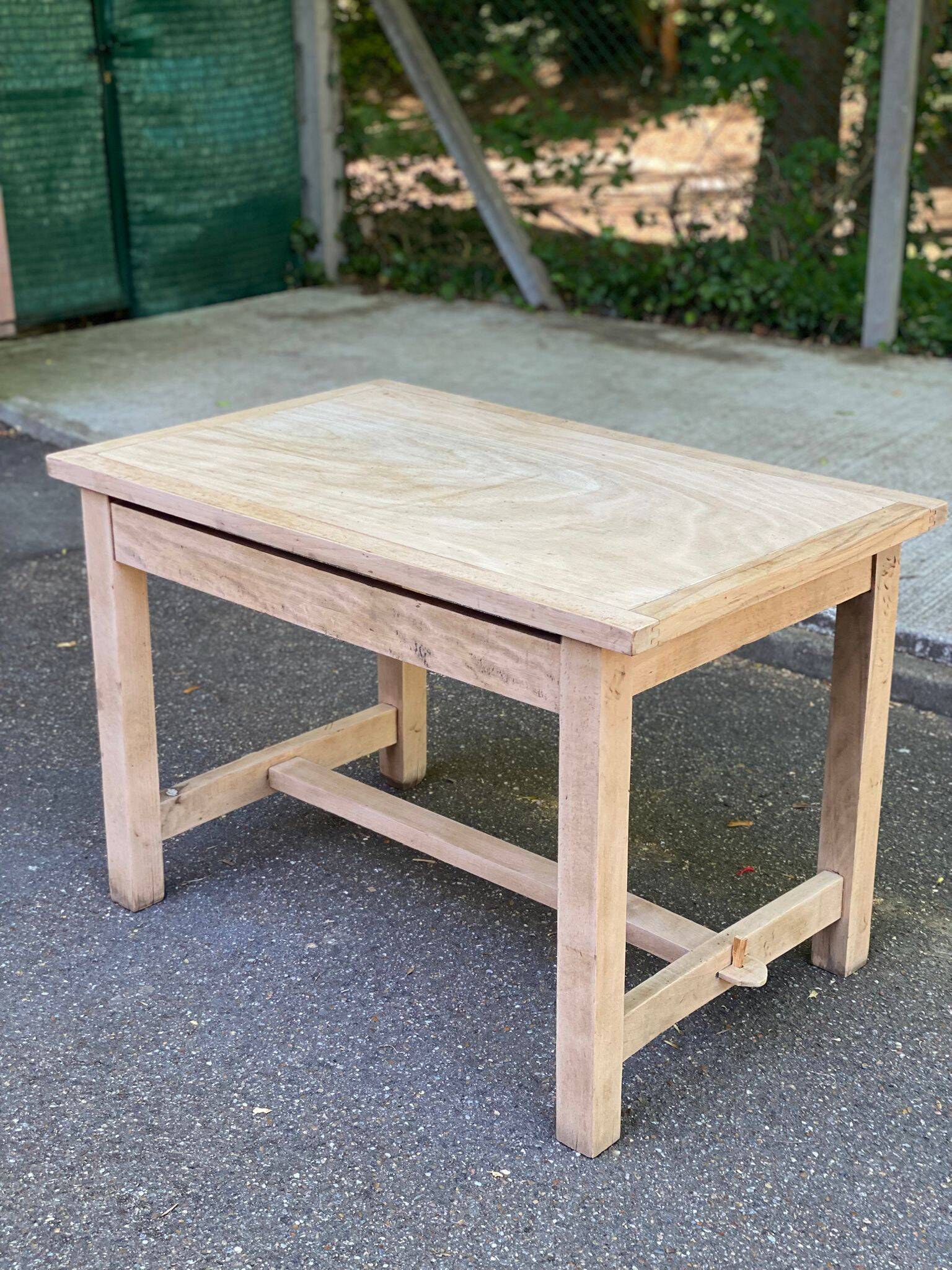 Renovated farmhouse table desk in oak, 110cm from the 1920s.