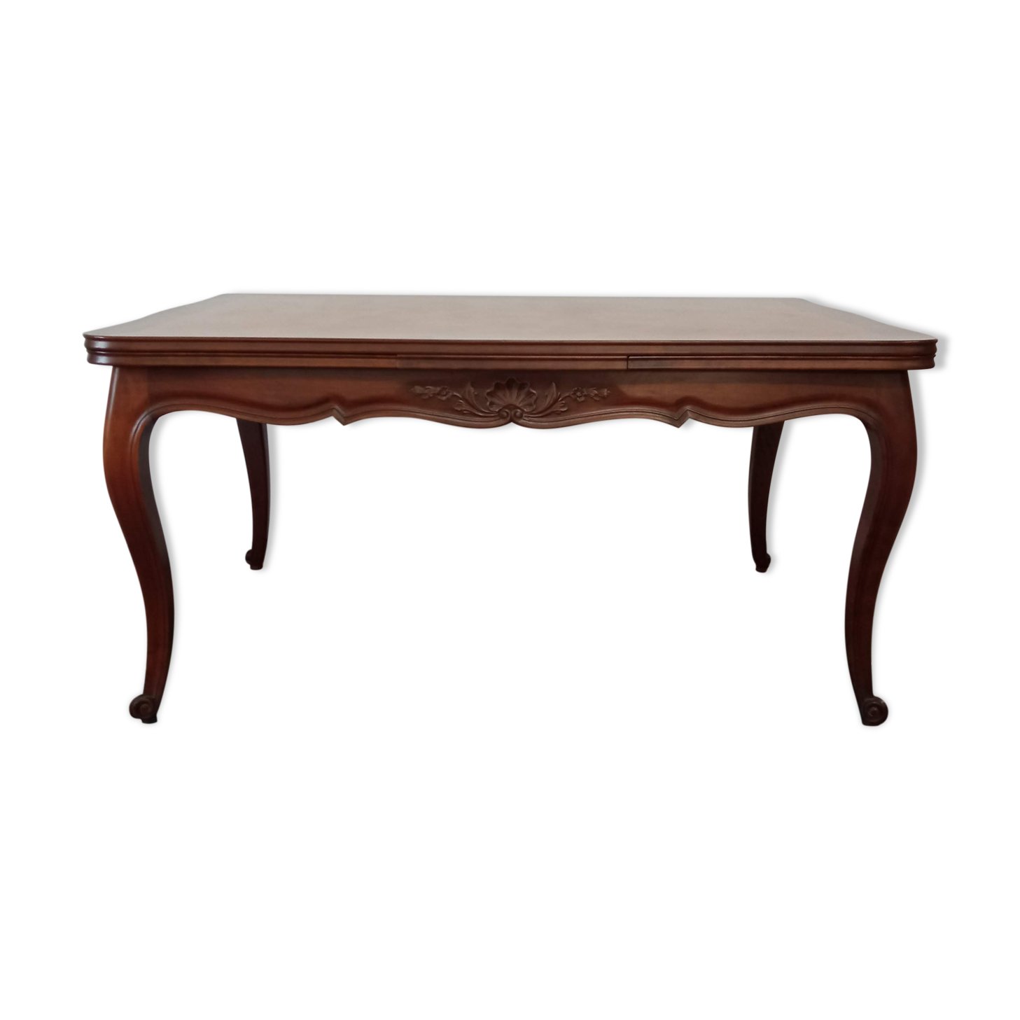 Table feet curved Louis XV style